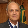 Alberto Meneses Direito